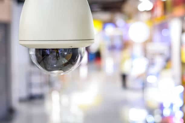 istockphoto-991872746-612x612-1 كاميرات مراقبة صباح السالم 94466869 أفضل فني تركيب صيانة